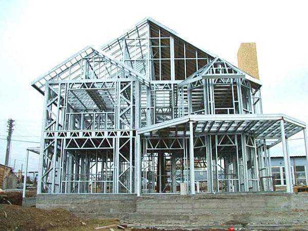 眉山钢结构建筑的腐蚀问题应该如何预防